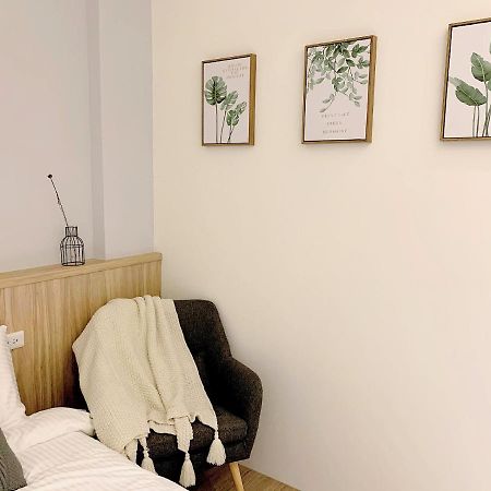 林居行旅 Neighbor Inn Hualien Extérieur photo