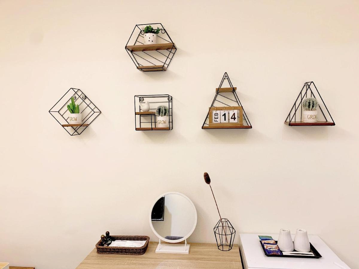 林居行旅 Neighbor Inn Hualien Extérieur photo